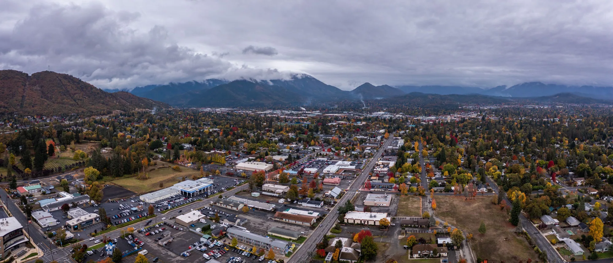 Aerial view of Medford, Oregon and the Rogue Valley Aerial view of Medford, Oregon and the Rogue Valley